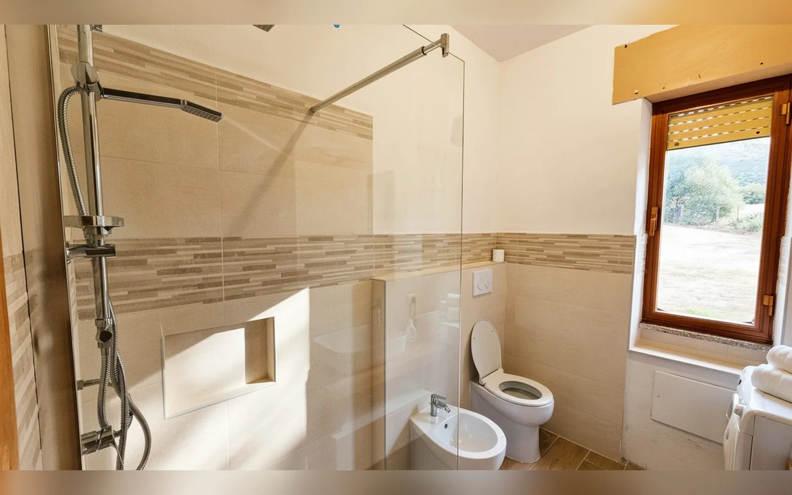 Villa Jolies, 
