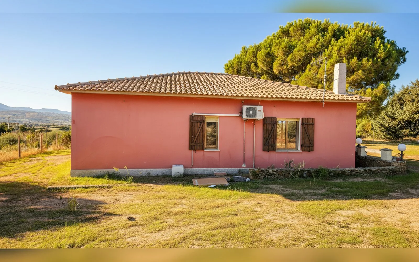 Villa Jolies, 