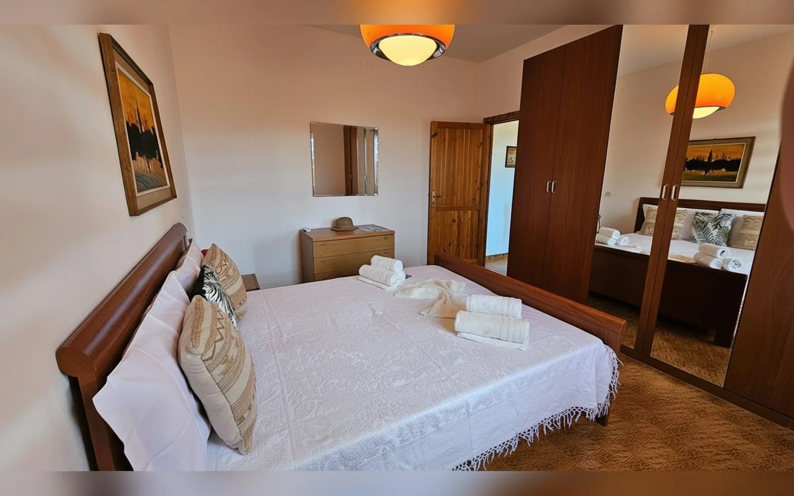 Villa Jolies, 